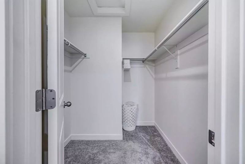 9352 N Vernham Ln - Photo 4 of 11