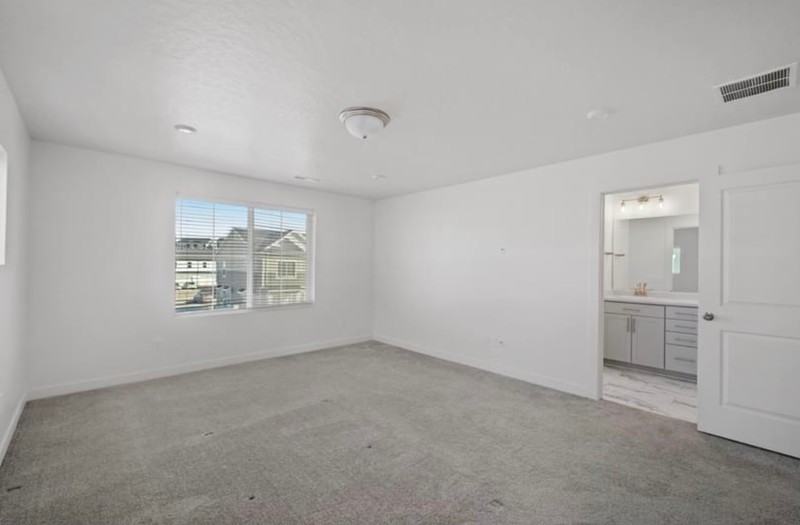 9352 N Vernham Ln - Photo 6 of 11