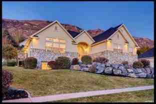 8934 N Pine Hollow Dr - Photo 1 of 1