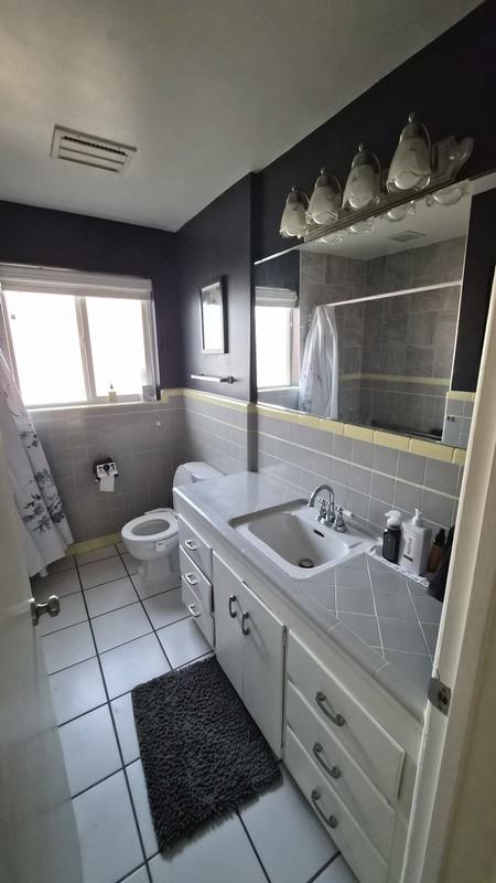 2243 S Orchard Dr - Photo 5 of 9
