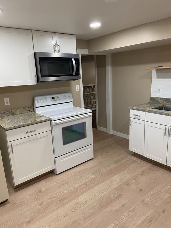 1001 Cedar Ave - Photo 2 of 11