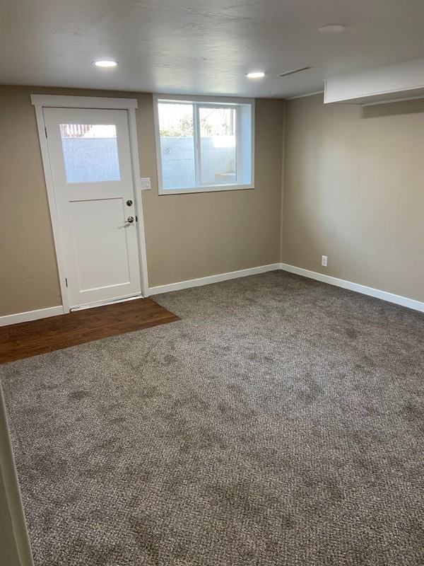 1001 Cedar Ave - Photo 3 of 11