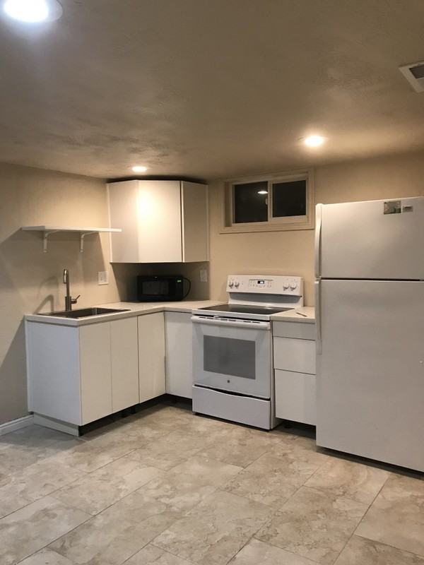 174 E Pioneer Ave - Photo 4 of 11