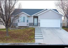 featured image of 311 W Harvest Moon Dr