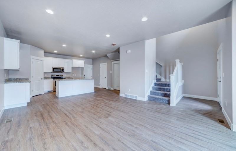 2628 N Cormac Pl - Photo 7 of 31
