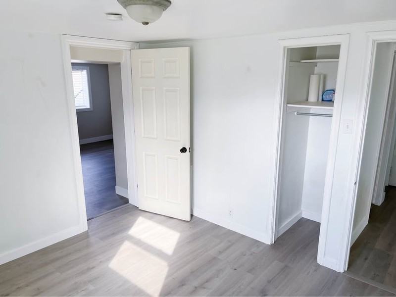971 E St - Photo 2 of 16