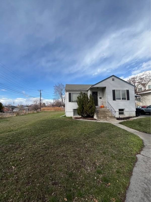 971 E St - Photo 3 of 16