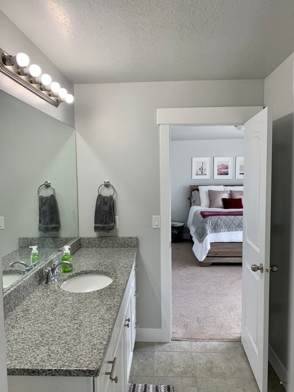 4512 W Breezy Meadow Dr - Photo 3 of 18