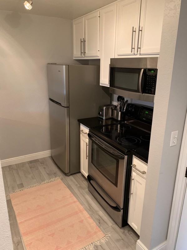 530 S St #2204 - Photo 3 of 16