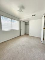 featured image of 464 E Acoma Rd