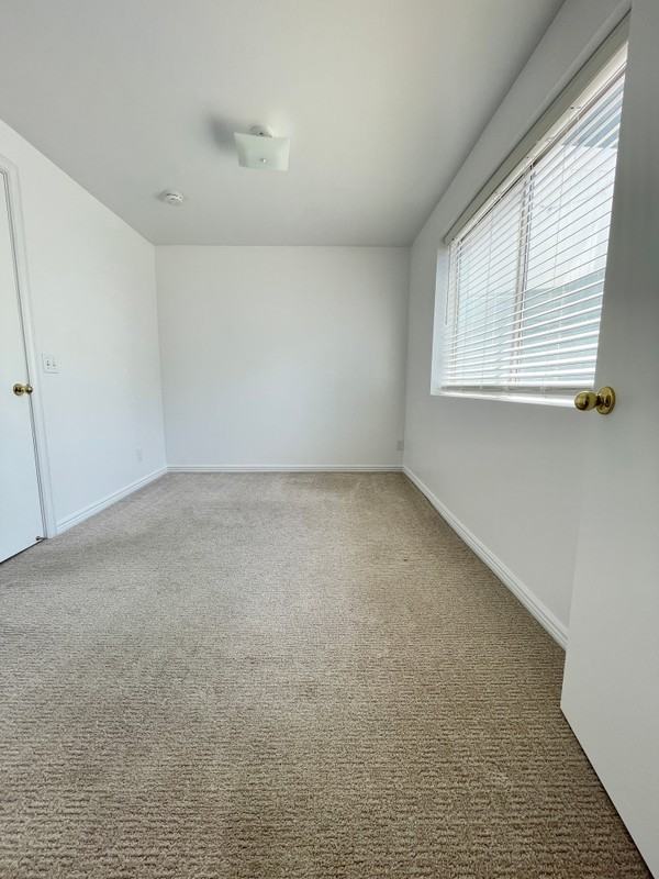 464 E Acoma Rd - Photo 2 of 13
