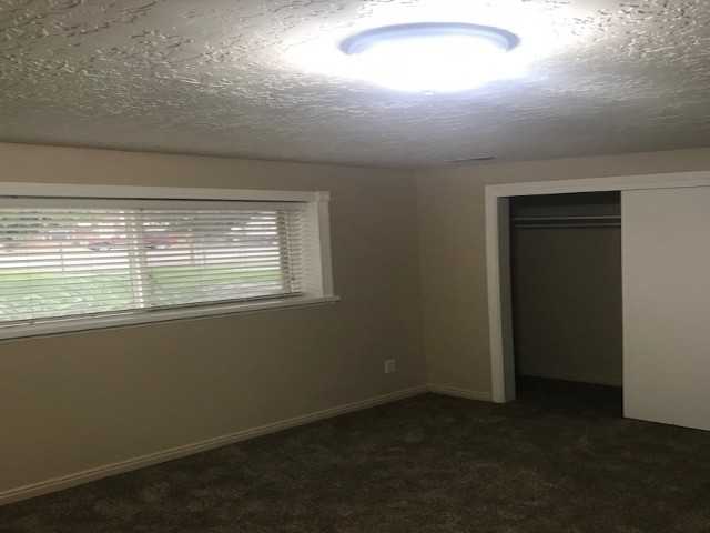 247 Downs Cir - Photo 2 of 7