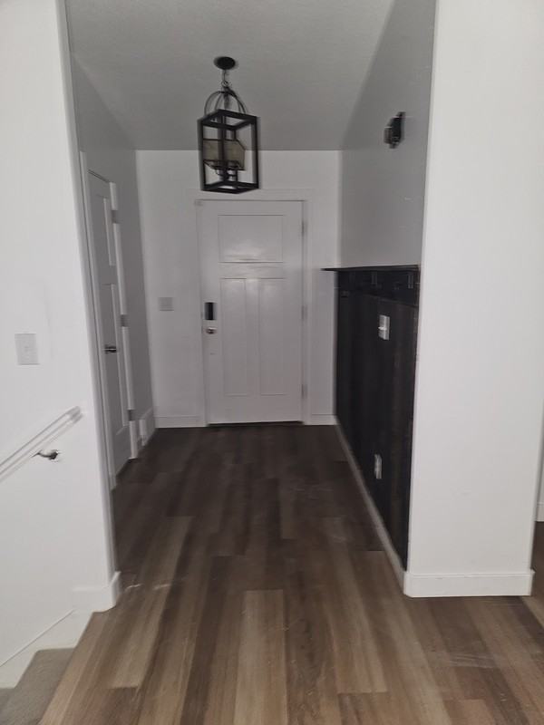 1118 W Rocky Way - Photo 7 of 9