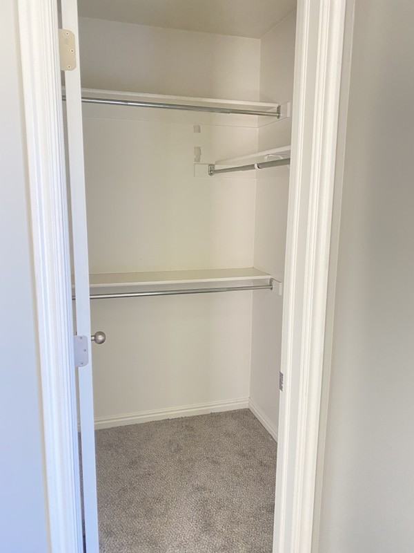 144 Birmingham Ln - Photo 3 of 9