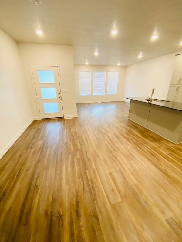 7397 S Olivine River Ln - Photo 4 of 30