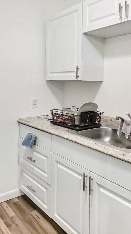8506 N Brooks St #A - Photo 4 of 17