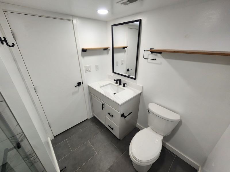 842 E Stratford Ave - Photo 7 of 27