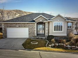 featured image of 352 E Haven Crest Rd