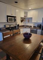 featured image of 220 Park Ave #49