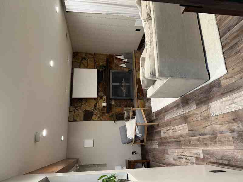 9871 Se - Photo 3 of 9