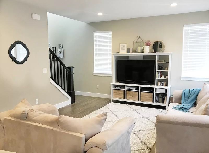 3222 W Manor View Dr - Photo 3 of 21