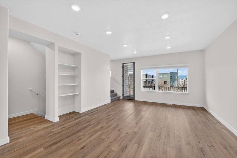 628 Es - Photo 4 of 27