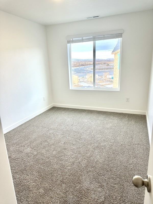 851 E Skiff Way - Photo 2 of 16