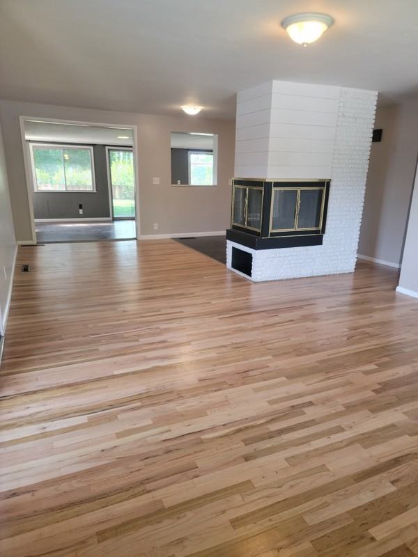 340 S St - Photo 5 of 14