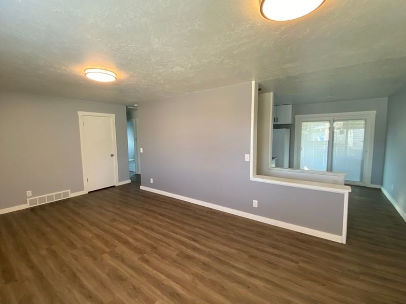 3515 Ws - Photo 5 of 13
