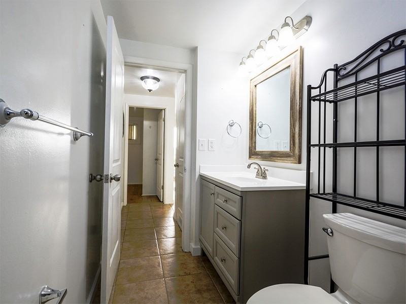 219 E Southgate Ave #1 - Photo 5 of 11