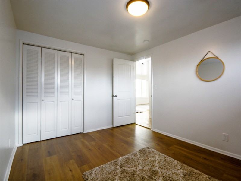 219 E Southgate Ave #1 - Photo 6 of 11