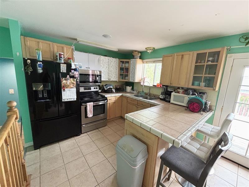 3681 Sw - Photo 4 of 10