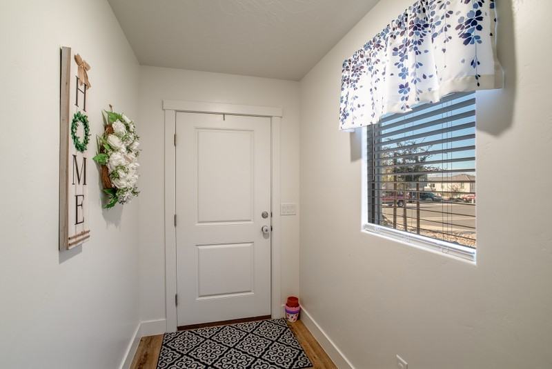 6119 S Zelda Dr - Photo 4 of 19