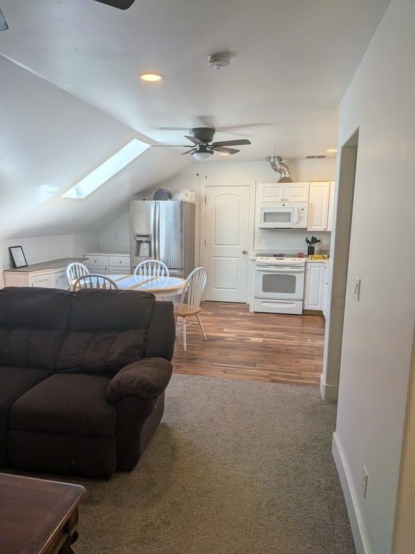 1211 E Russell Rd - Photo 6 of 6