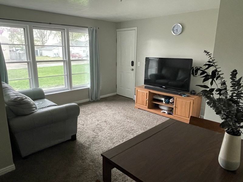 164 Ne #B - Photo 2 of 16