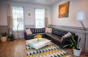 featured image of 250 E Ellen Ln