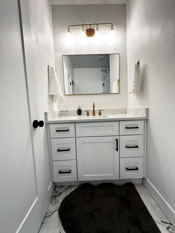 2491 S Park St - Photo 7 of 8