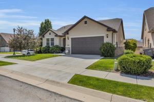 featured image of 11176 S Shilling Ave