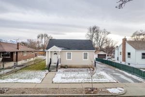 featured image of 758 E Loveland Ave #2