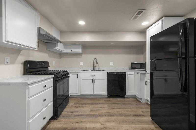 43 Nw #1 - Photo 2 of 12