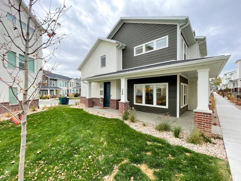 348 Wn - Photo 2 of 24