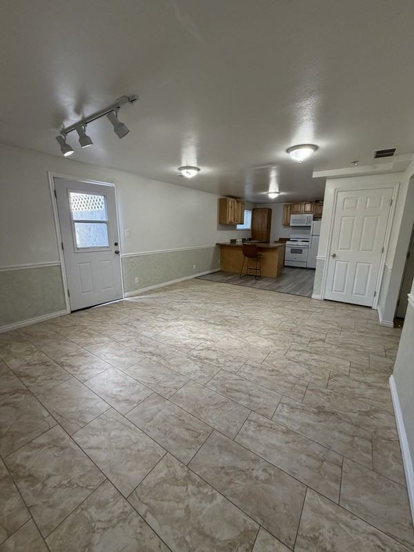 1177 Rocky Mountain Way - Photo 2 of 13