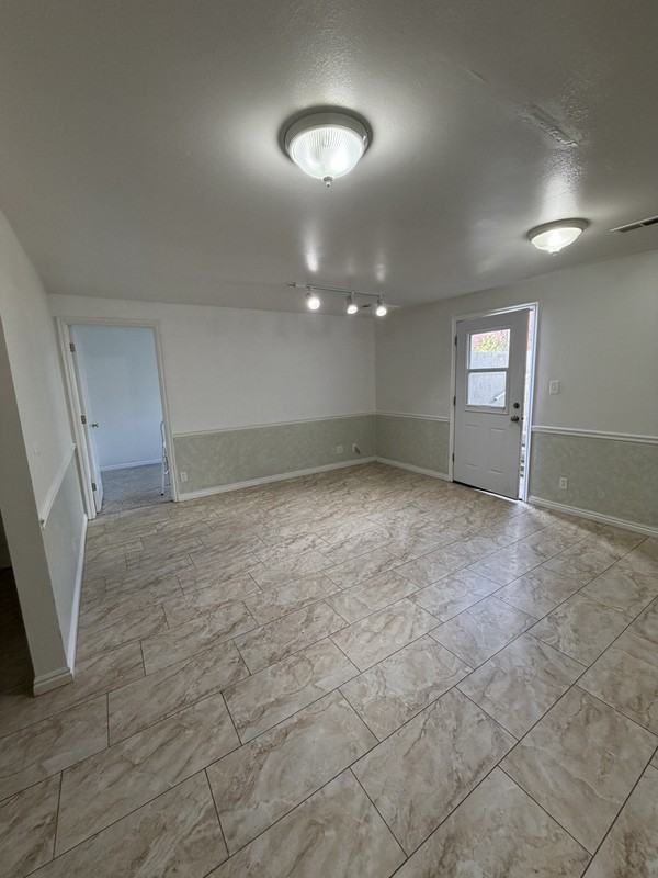 1177 Rocky Mountain Way - Photo 5 of 13
