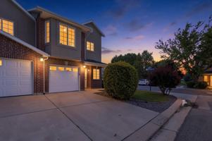 featured image of 10504 S Sage Flats Way
