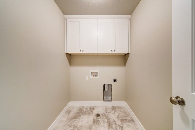4415 W Glendon Dr - Photo 2 of 15