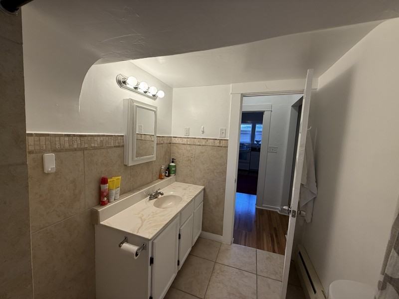 1222 S Windsor St - Photo 3 of 10