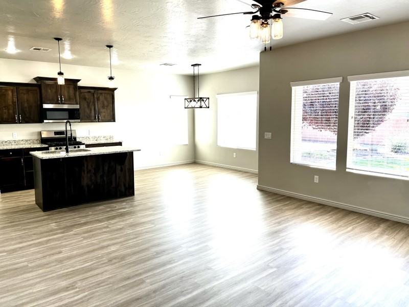 3676 E Antares Ln - Photo 2 of 31