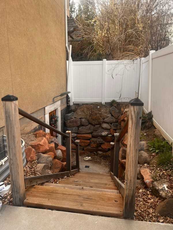 646 Wn - Photo 2 of 10