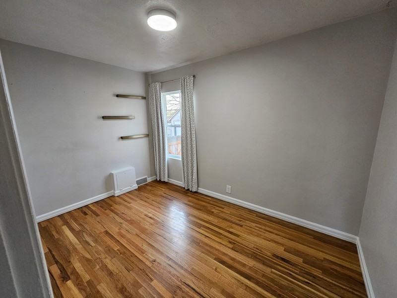 324 W Center St #1 - Photo 6 of 16