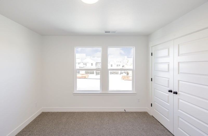 4391 W Templar Dr - Photo 6 of 12